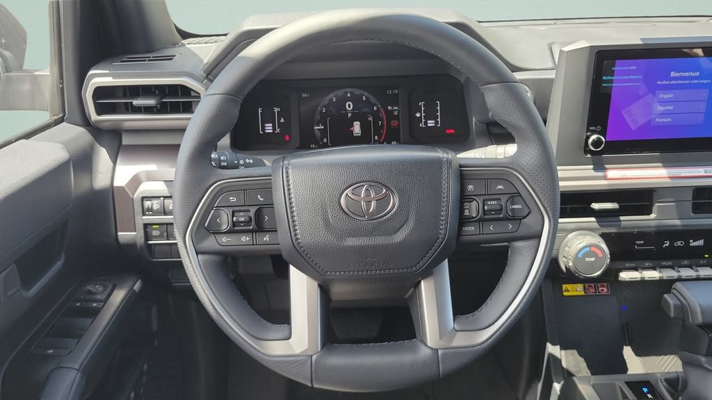 New 2026 Toyota 4Runner SR5 AWD/4WD image 11