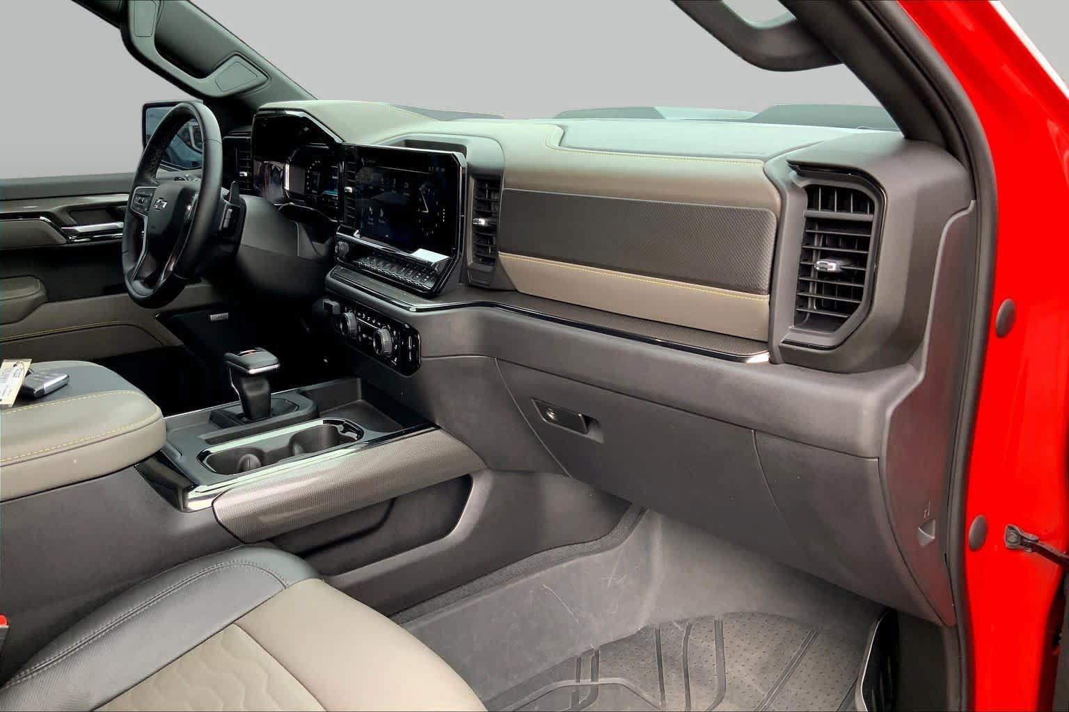 Used 2023 Chevrolet Silverado 1500 ZR2 AWD/4WD image 18