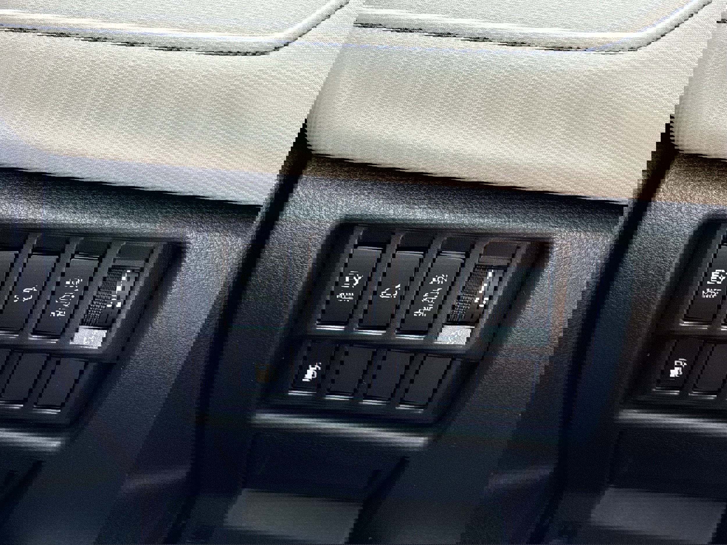 New 2026 Subaru Forester Premium image 17