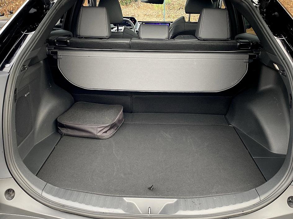 Used 2024 Subaru Solterra Touring image 19