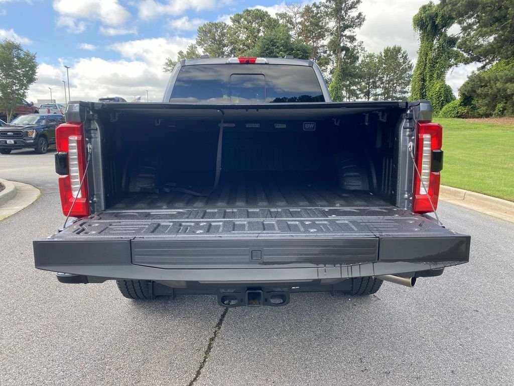 Certified 2024 Ford F250 Lariat w/ Lariat Ultimate Package AWD/4WD image 5