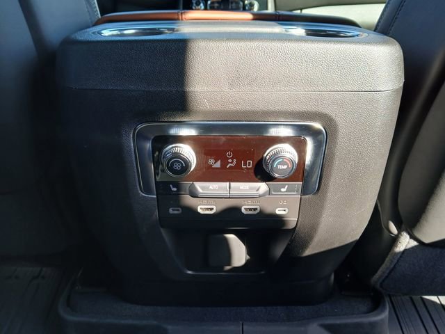 Certified 2024 GMC Yukon Denali Ultimate image 34