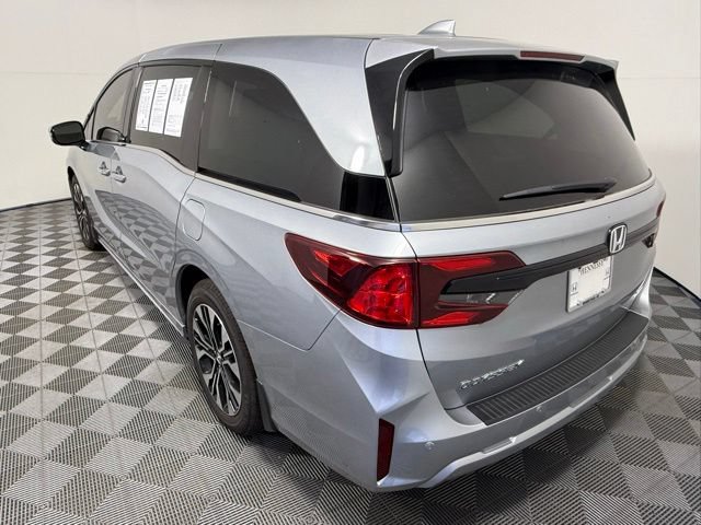 Used 2026 Honda Odyssey Elite image 4