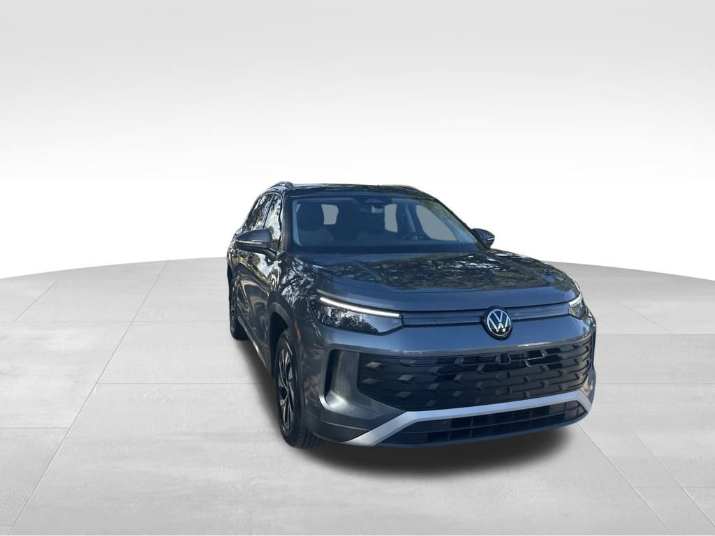 New 2026 Volkswagen Tiguan S image 2