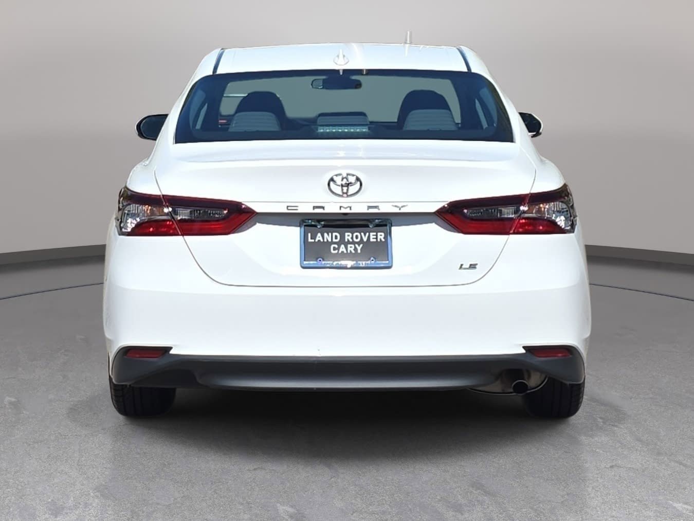 Used 2023 Toyota Camry LE FWD image 6