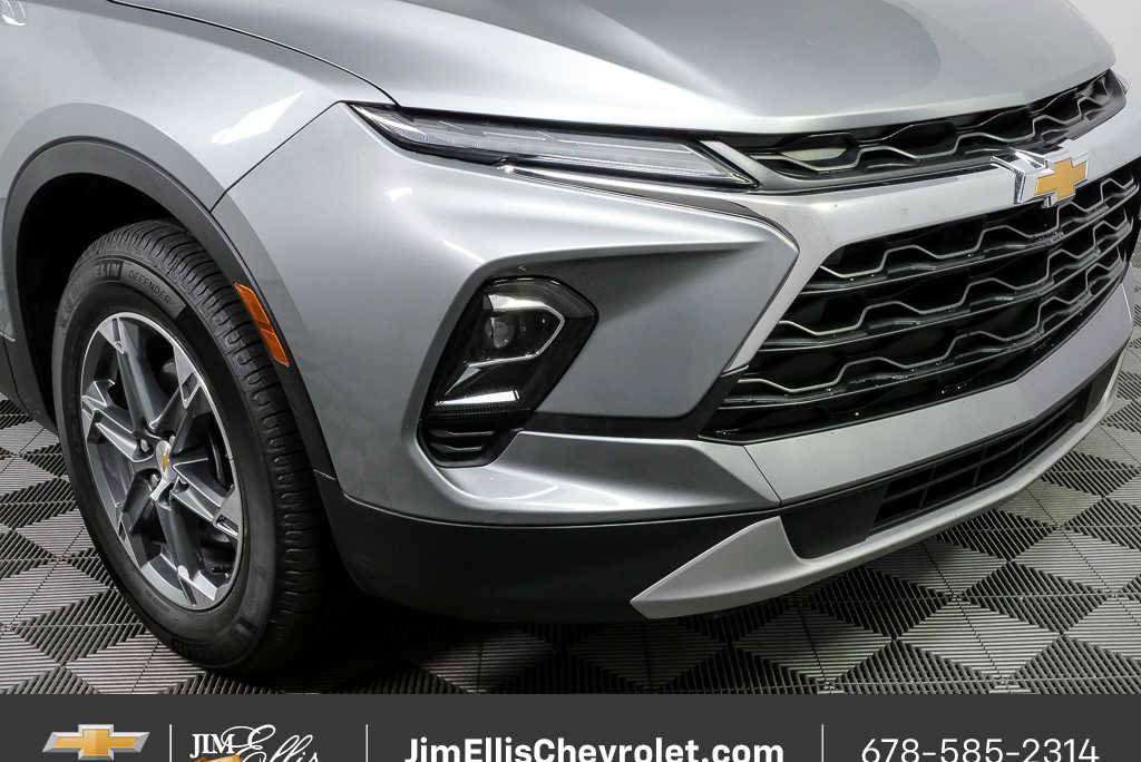 Certified 2025 Chevrolet Blazer LT image 34