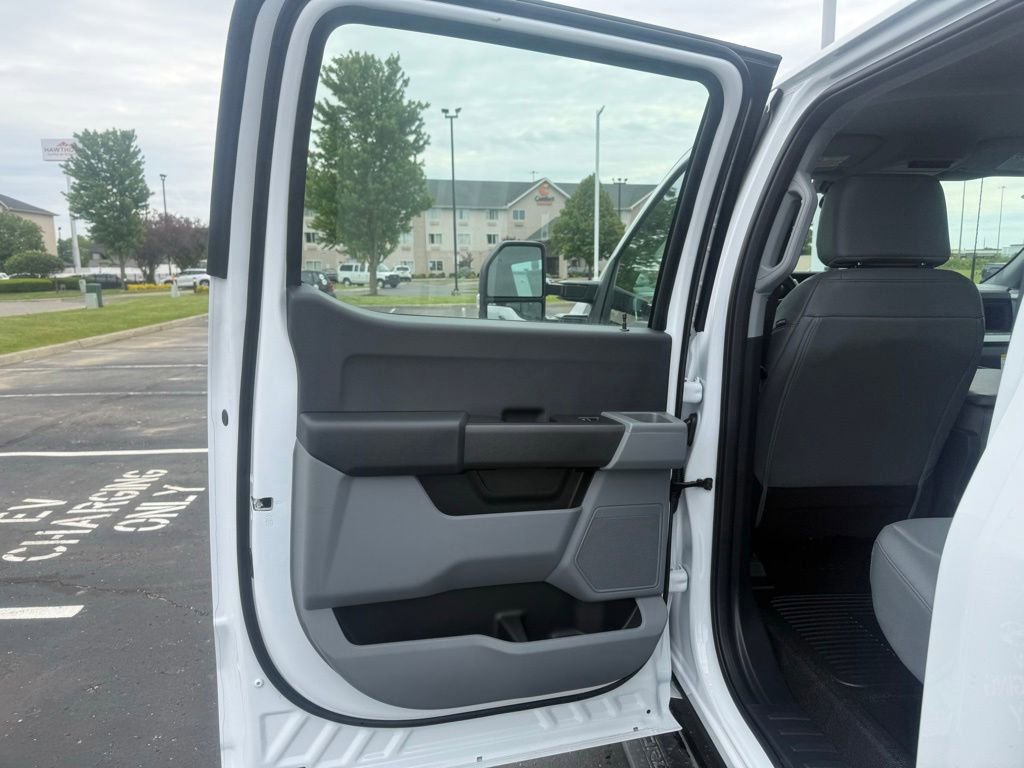 New 2026 Ford F350 XL AWD/4WD image 32