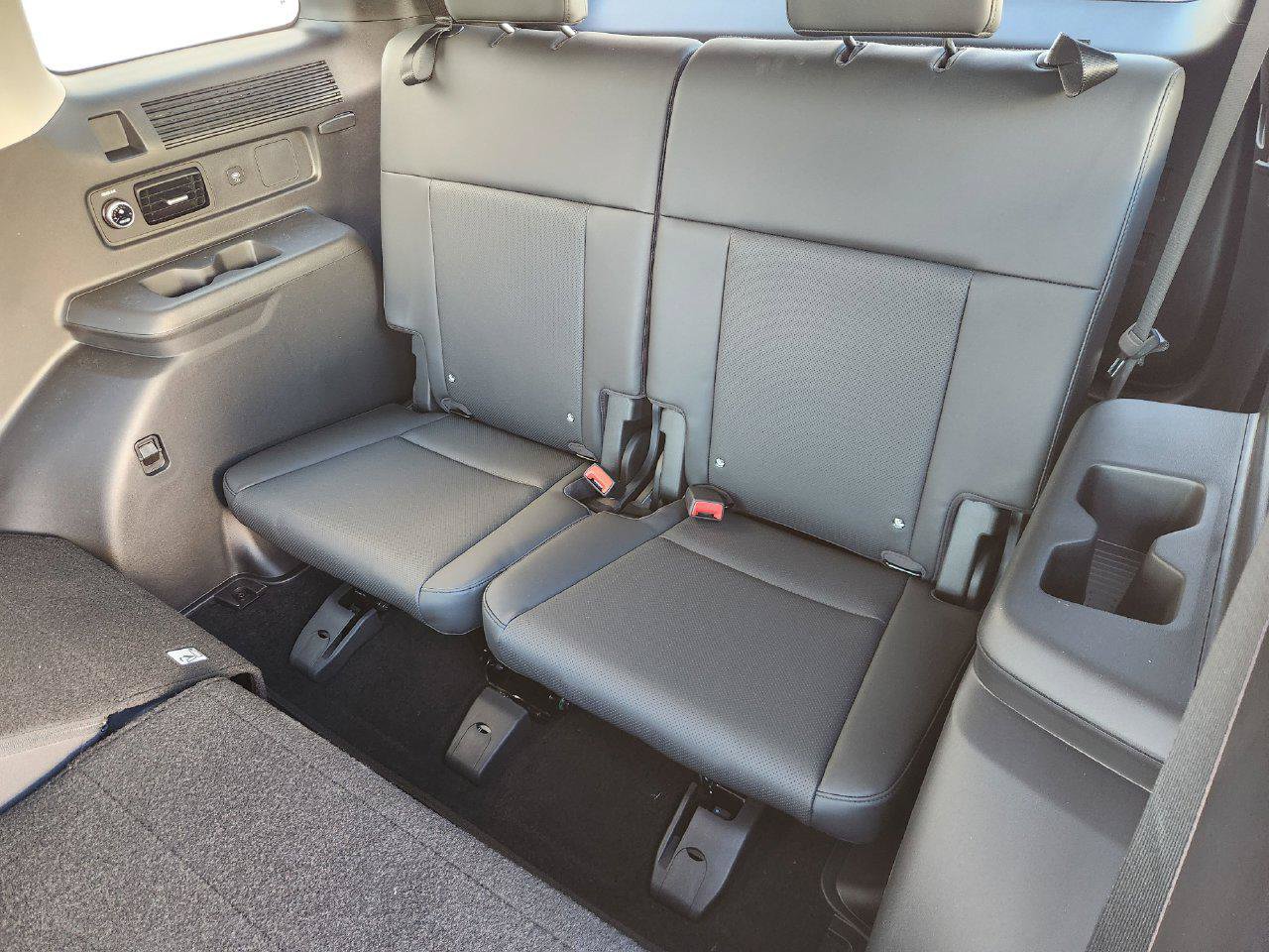 New 2026 Hyundai Santa Fe SEL FWD image 29