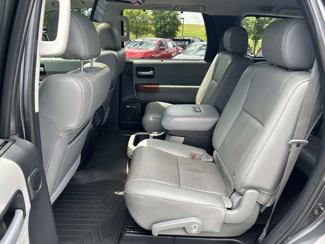 Used 2020 Toyota Sequoia Platinum AWD/4WD image 23