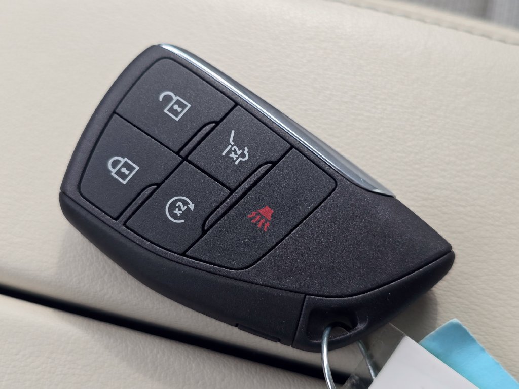 Used 2023 Buick Envision Preferred AWD/4WD image 32