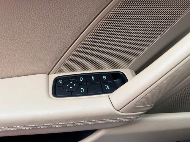 Used 2022 Porsche 911 Carrera image 18