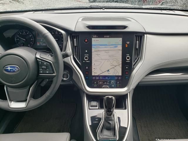 Used 2024 Subaru Outback Limited image 13