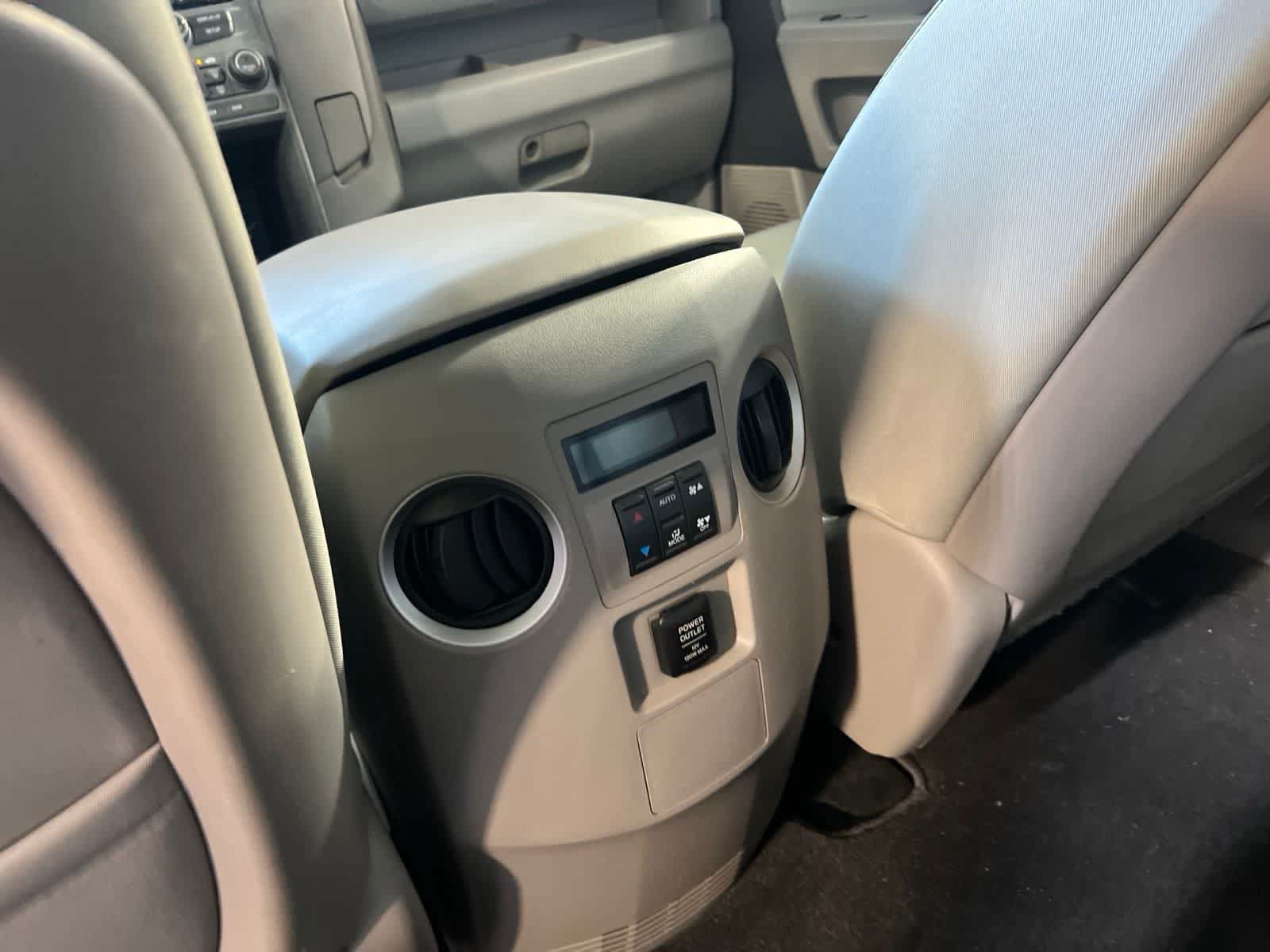Used 2015 Honda Pilot LX image 20