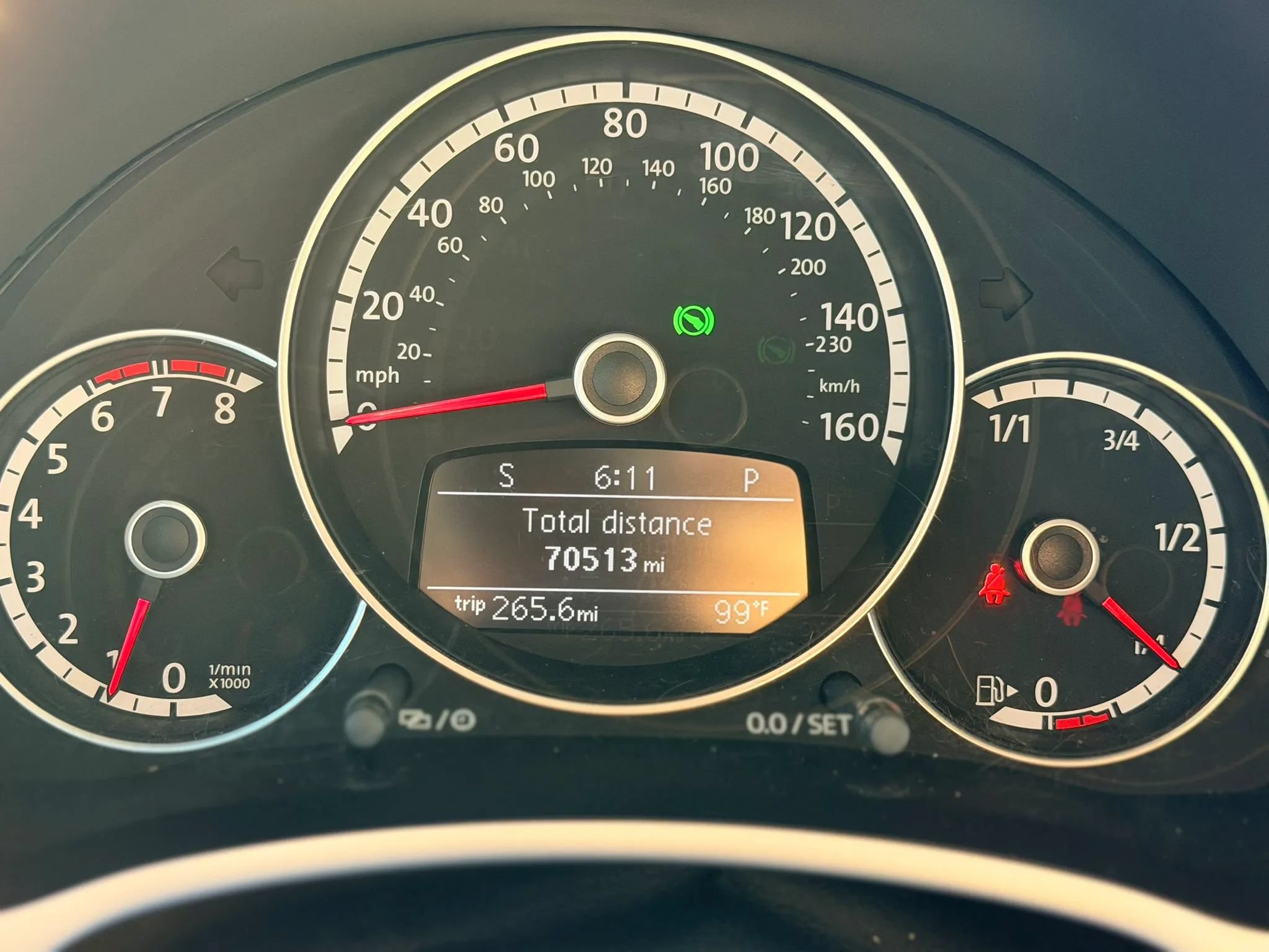 Used 2013 Volkswagen Beetle 2.5 FWD image 27