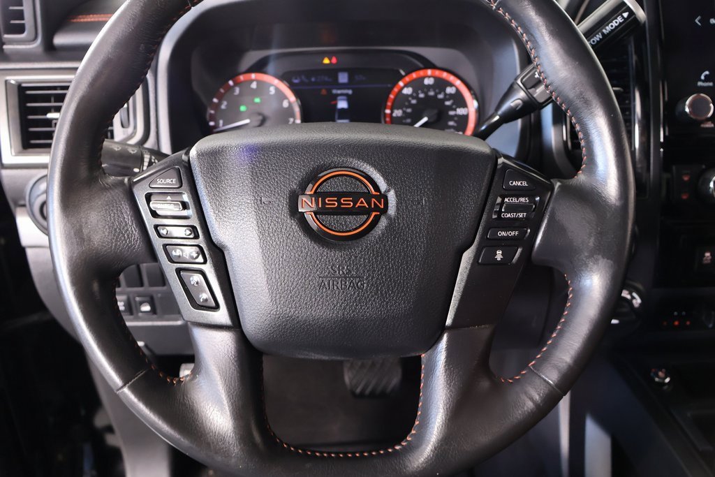 Used 2023 Nissan Titan PRO-4X w/ Pro-4x Convenience Package image 3