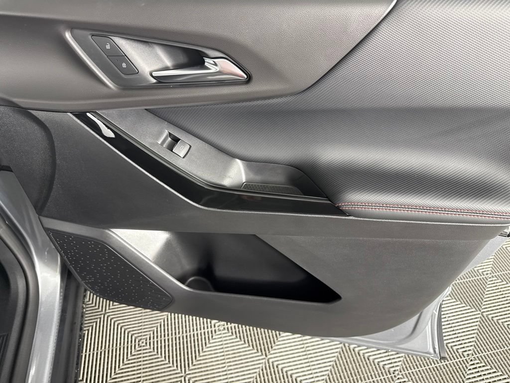 New 2027 Chevrolet Equinox RS w/ Safety and Technology Package FWD image 34