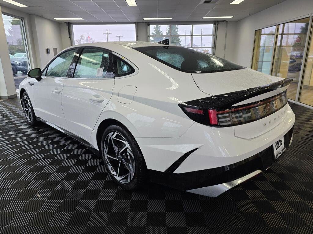 New 2026 Hyundai Sonata SEL AWD/4WD image 5