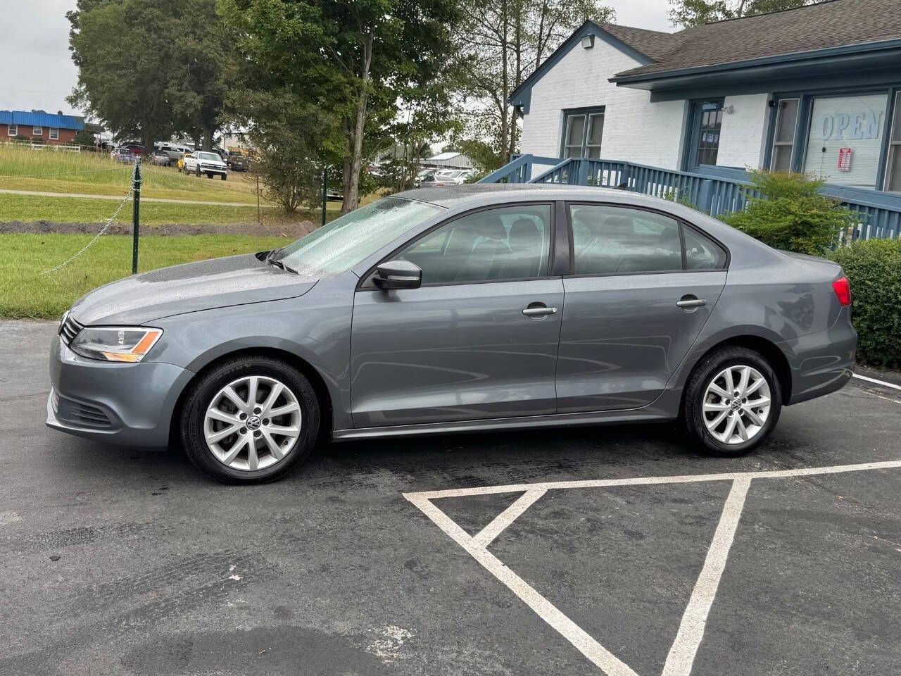Used 2012 Volkswagen Jetta SE image 5