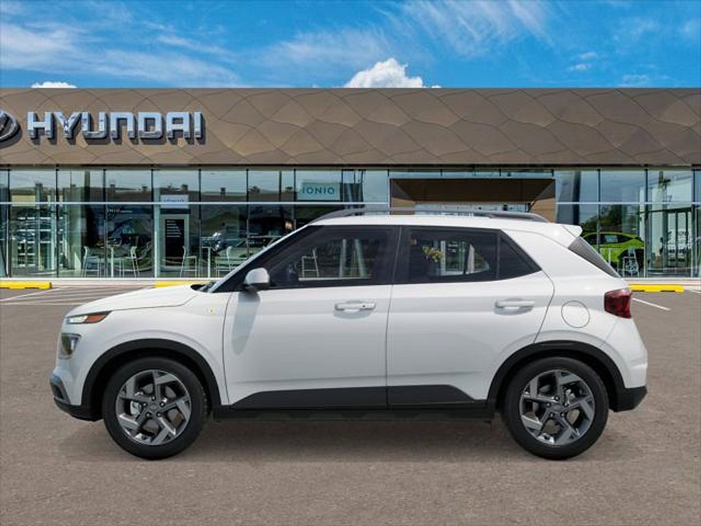 New 2026 Hyundai Venue SEL image 3