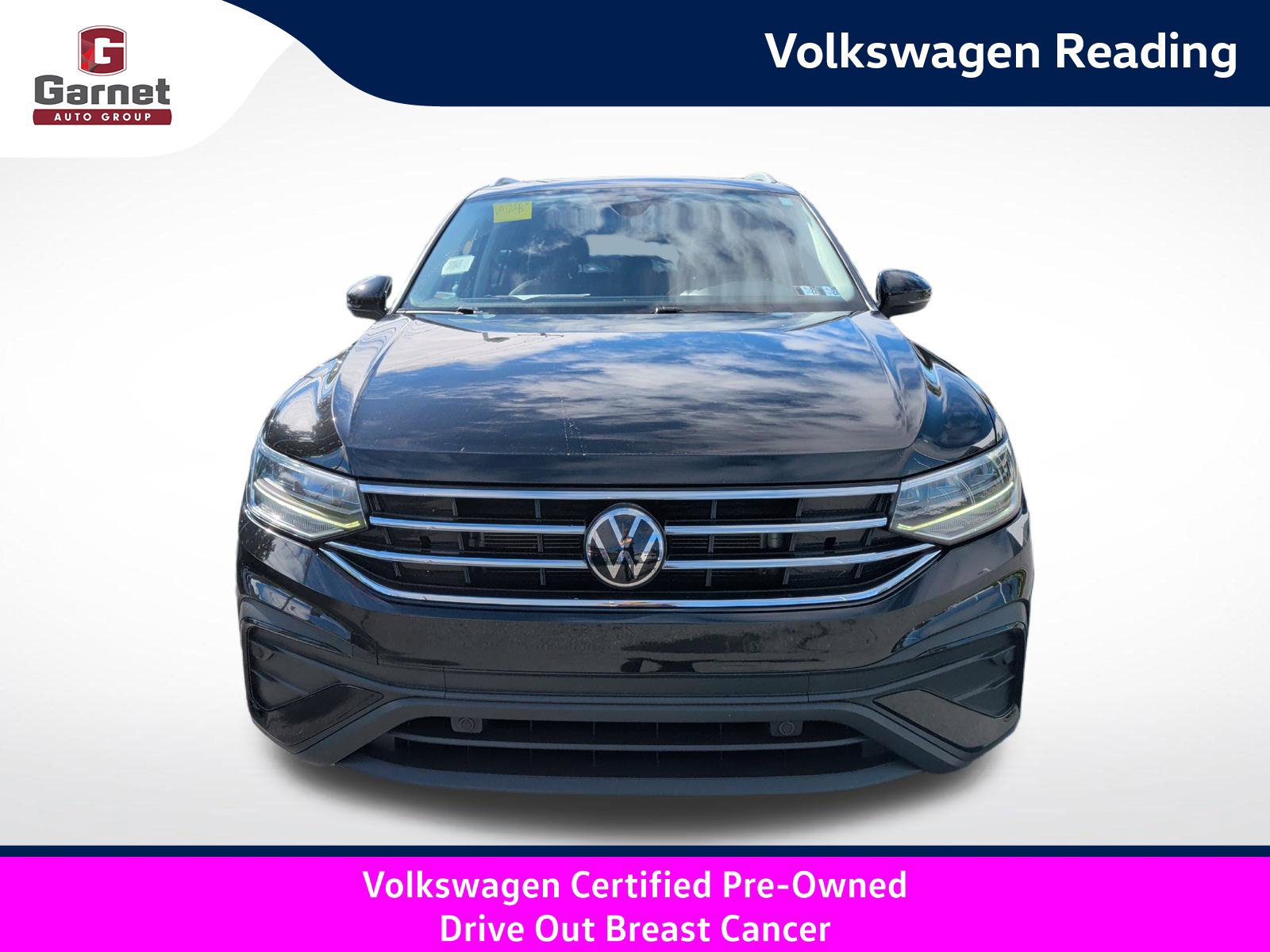 Certified 2023 Volkswagen Tiguan SE w/ Panoramic Sunroof Package FWD image 9