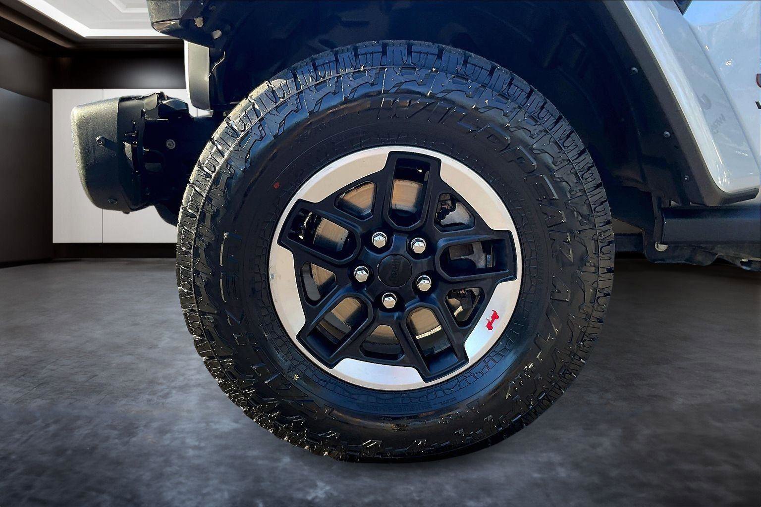 Used 2022 Jeep Wrangler Unlimited Rubicon w/ Steel Bumper Group image 8