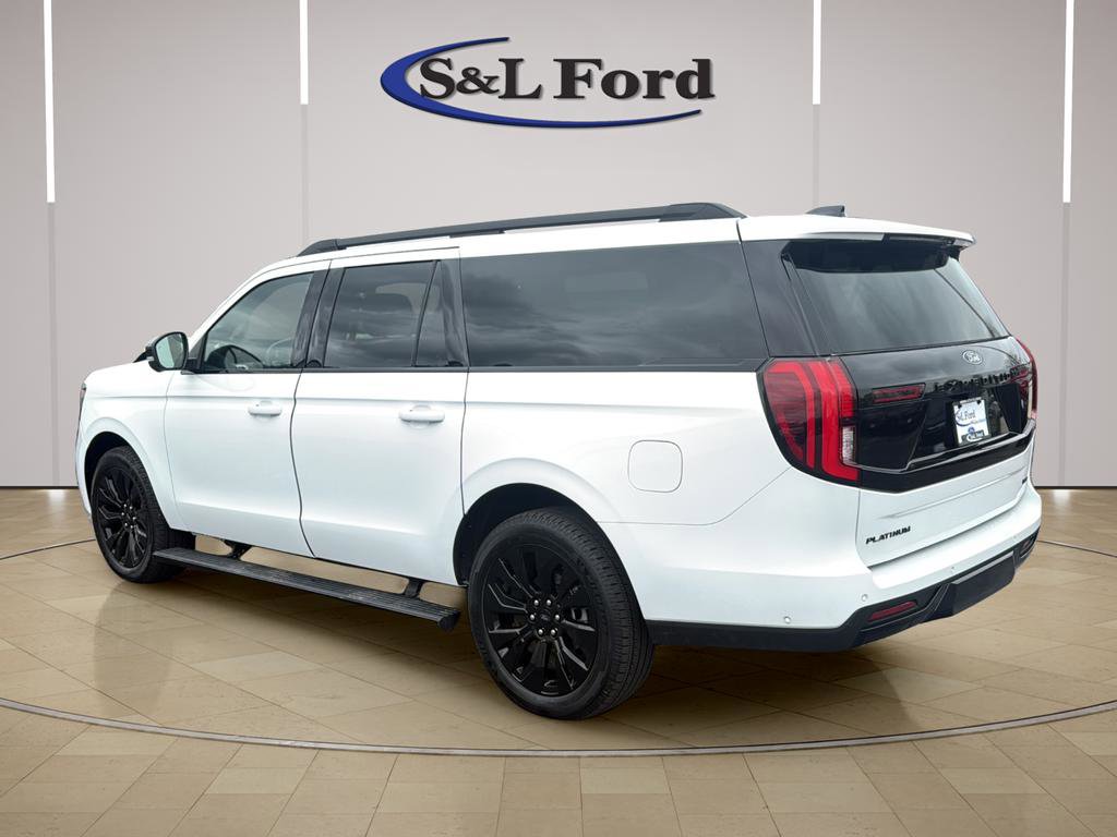 Used 2025 Ford Expedition Max Platinum w/ Stealth Appearance Package AWD/4WD image 5