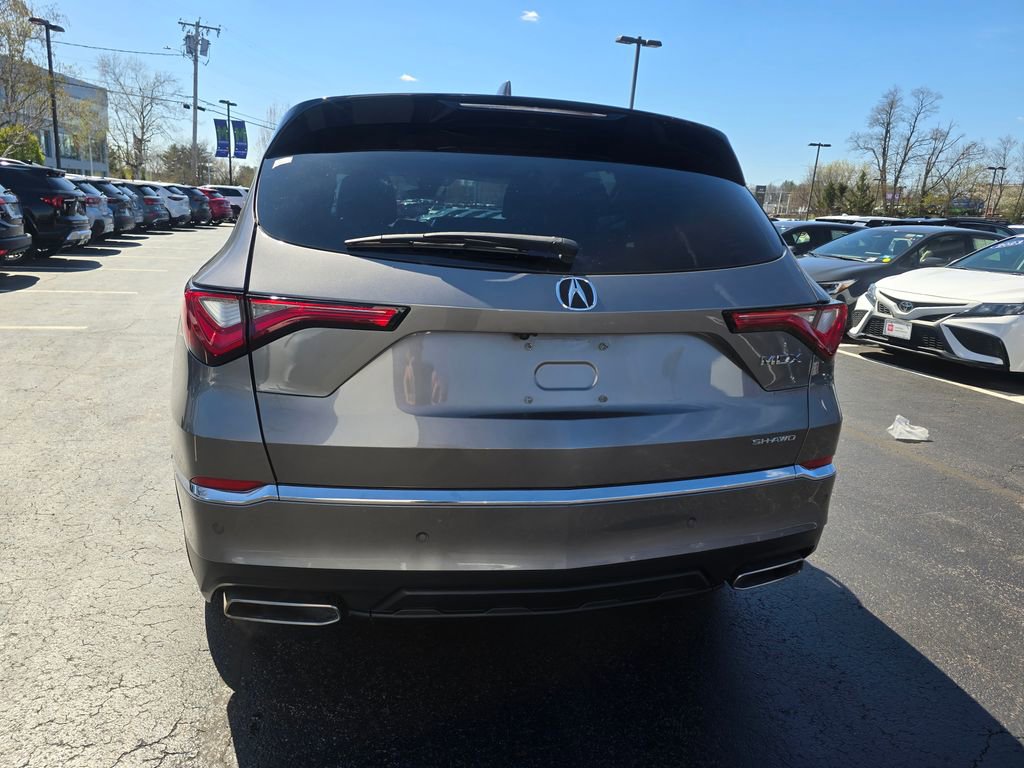 Used 2022 Acura MDX SH-AWD w/ Technology Package image 7
