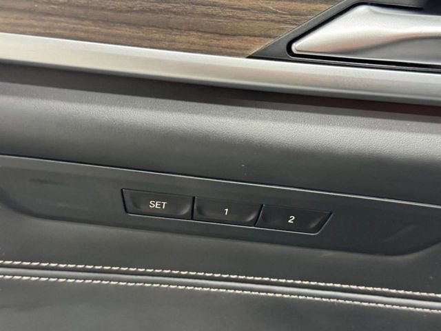 Used 2018 BMW M550i xDrive w/ Driving Assistance Package image 35