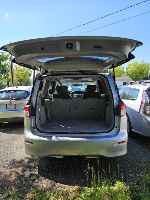 Used 2012 Nissan Quest LE w/ Tow Pkg FWD image 33