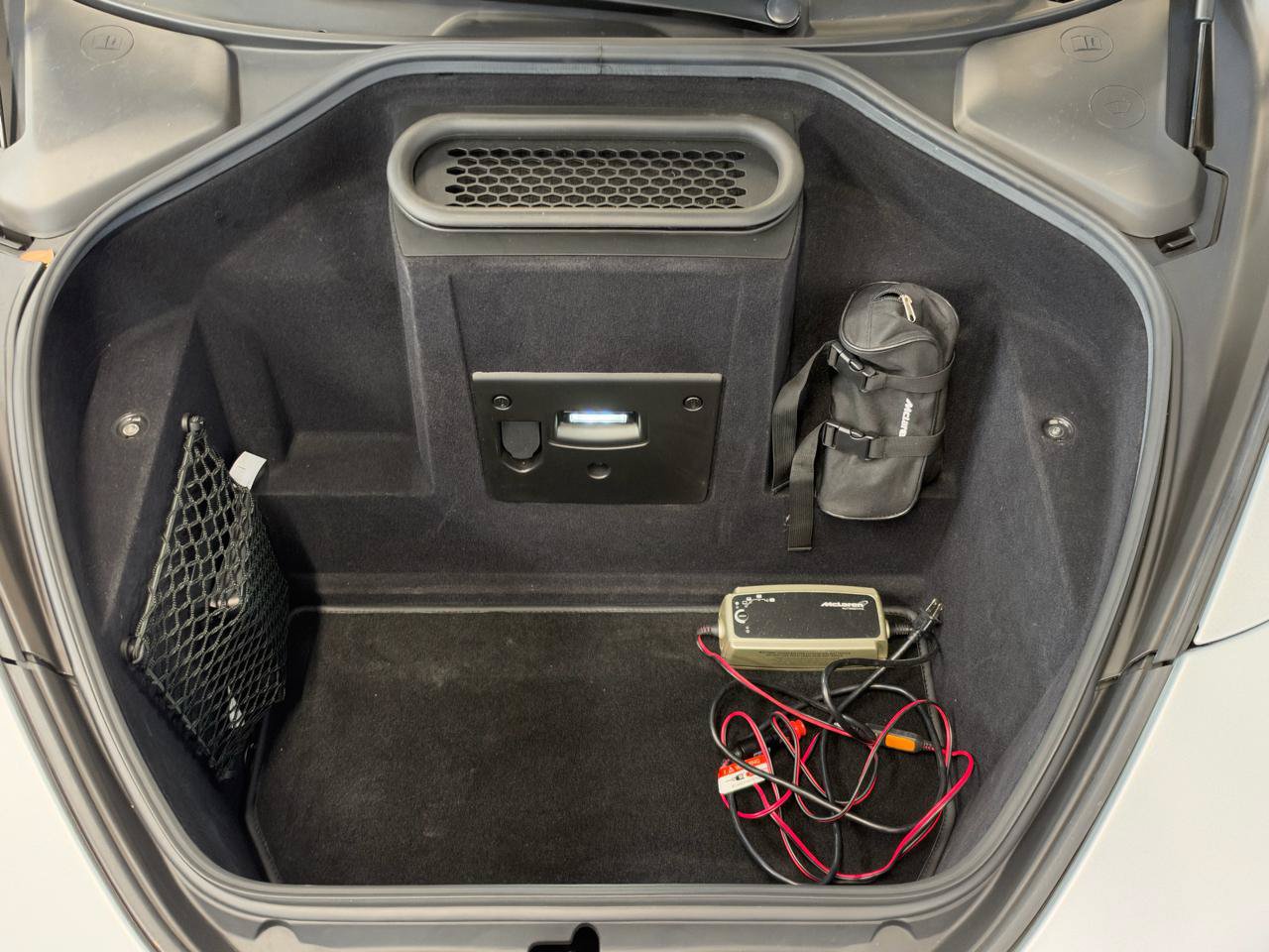Used 2020 McLaren 720S Performance RWD image 37
