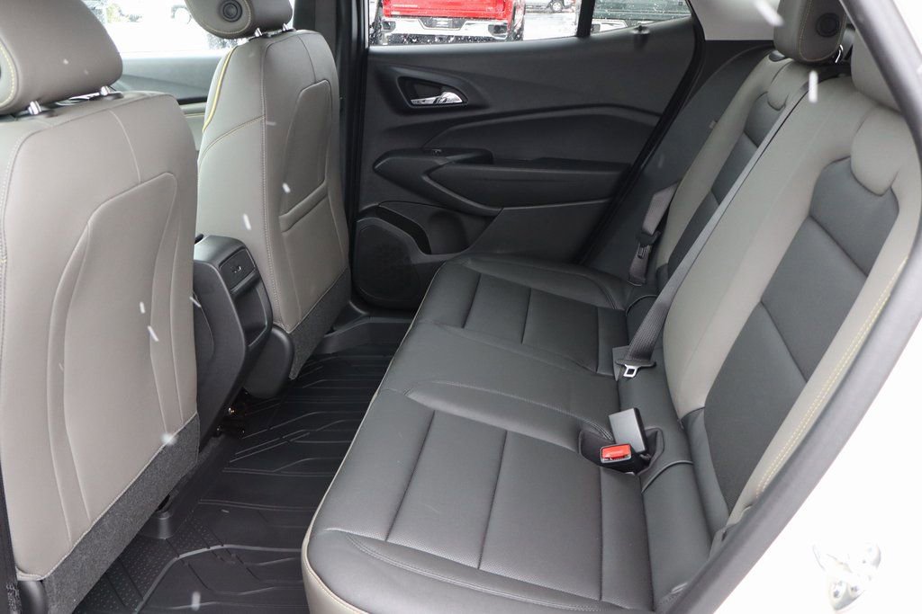 New 2026 Chevrolet Trax ACTIV w/ Driver Confidence Package image 22