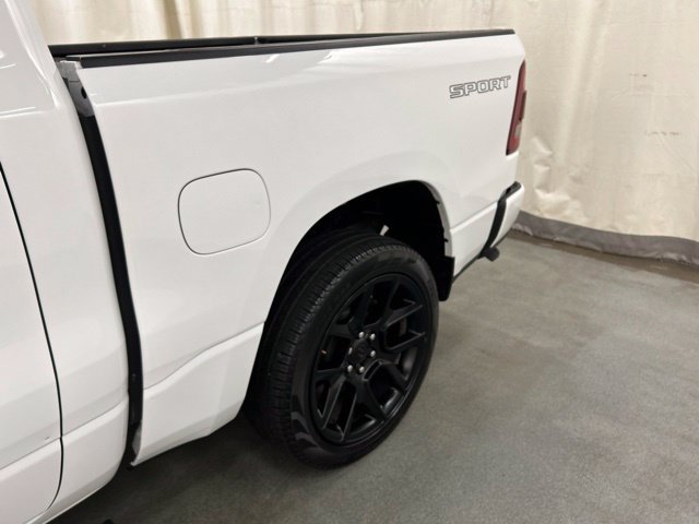 Used 2023 RAM 1500 Laramie AWD/4WD image 26