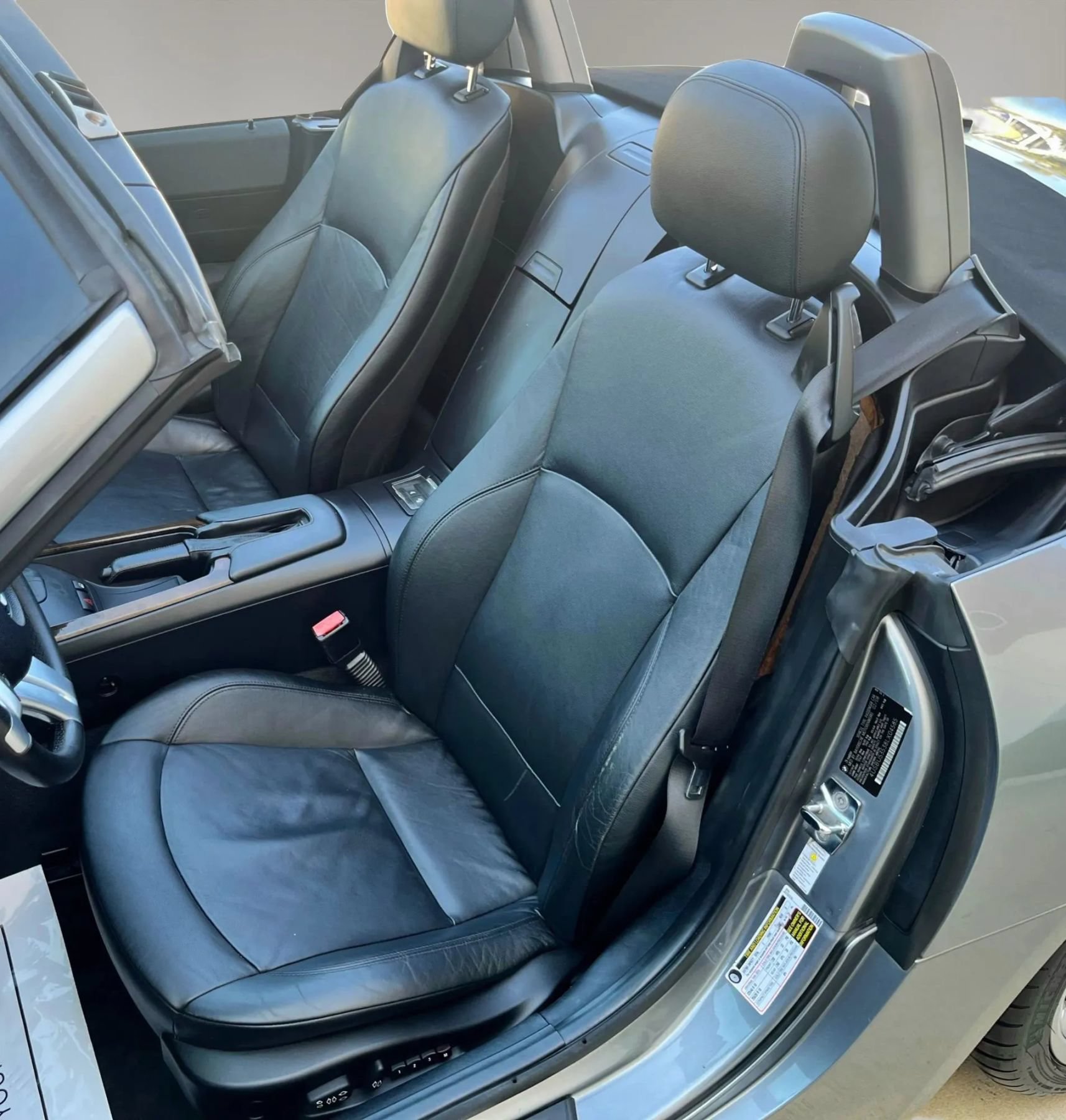 Used 2008 BMW Z4 3.0si RWD image 18