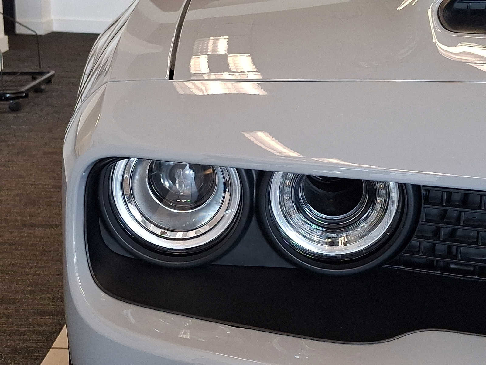 Used 2022 Dodge Challenger SRT Hellcat Redeye RWD image 8