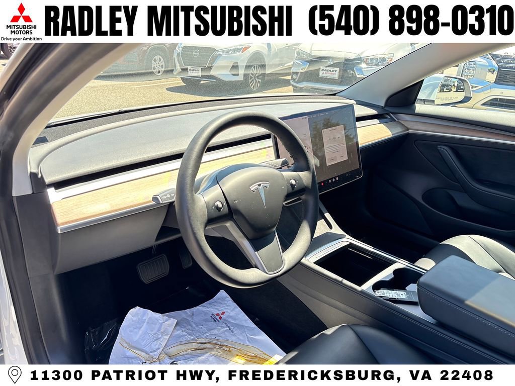 Used 2021 Tesla Model 3 Standard Range Plus RWD image 4