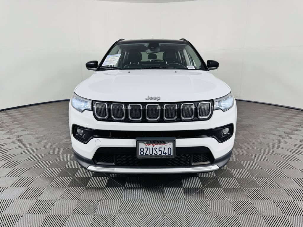 Used 2022 Jeep Compass Limited AWD/4WD image 3