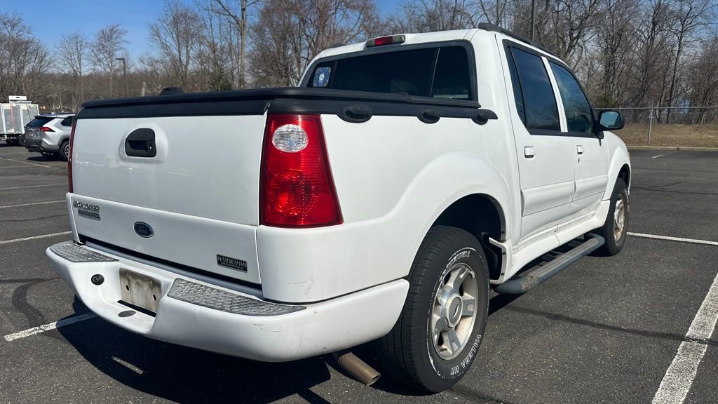 Used 2004 Ford Explorer Sport Trac 4x4 image 4