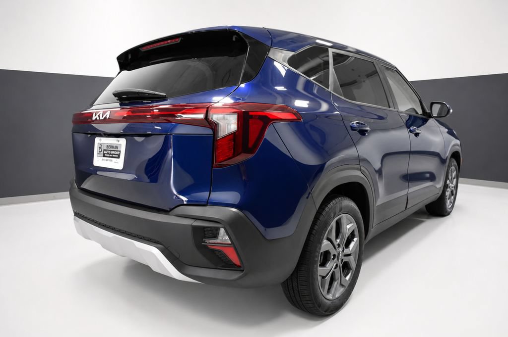 Used 2026 Kia Seltos LX FWD image 8