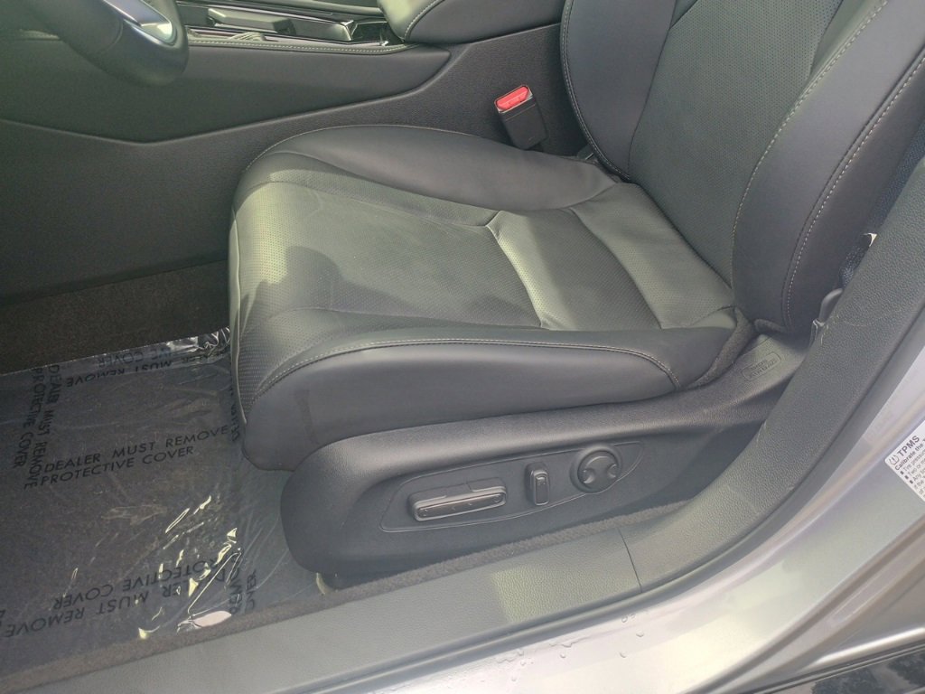 Used 2023 Honda Accord Touring image 13