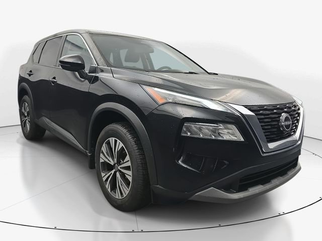 Used 2023 Nissan Rogue SV image 2