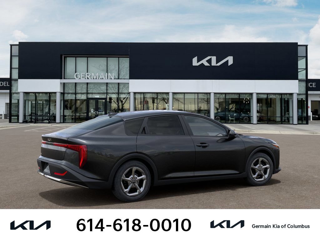 New 2026 Kia K4 FWD image 9