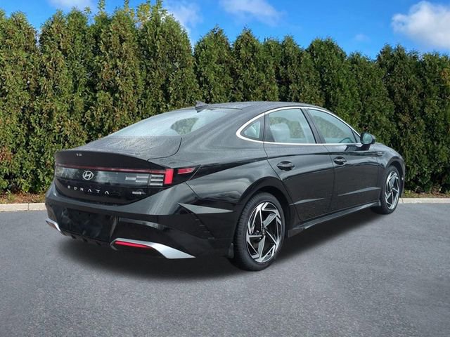 Certified 2026 Hyundai Sonata SEL AWD/4WD image 4