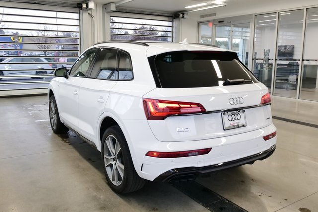 Used 2025 Audi Q5 2.0T Premium image 4