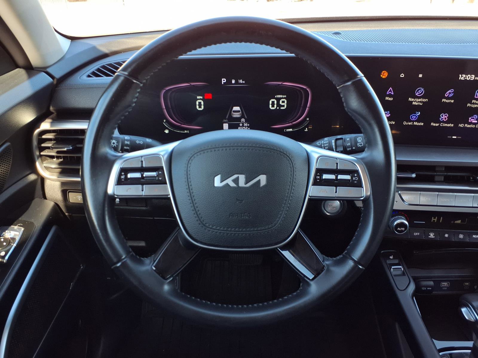 Used 2023 Kia Telluride S image 15