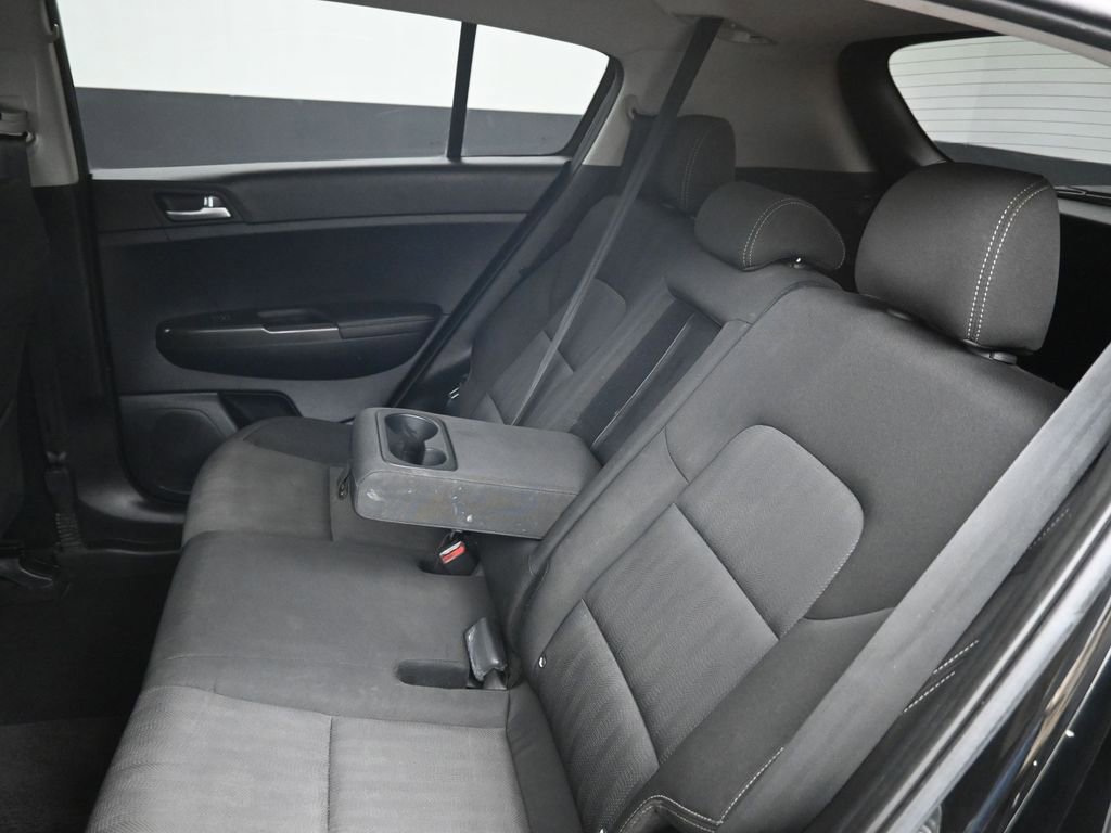 Used 2022 Kia Sportage LX image 23