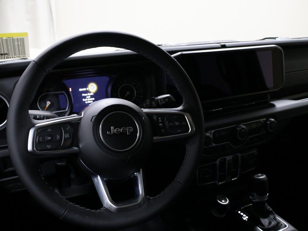 New 2025 Jeep Wrangler Sahara image 22