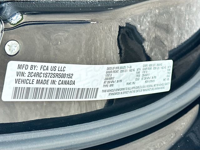 Used 2025 Chrysler Pacifica Select w/ Uconnect Theater Family Group FWD image 34