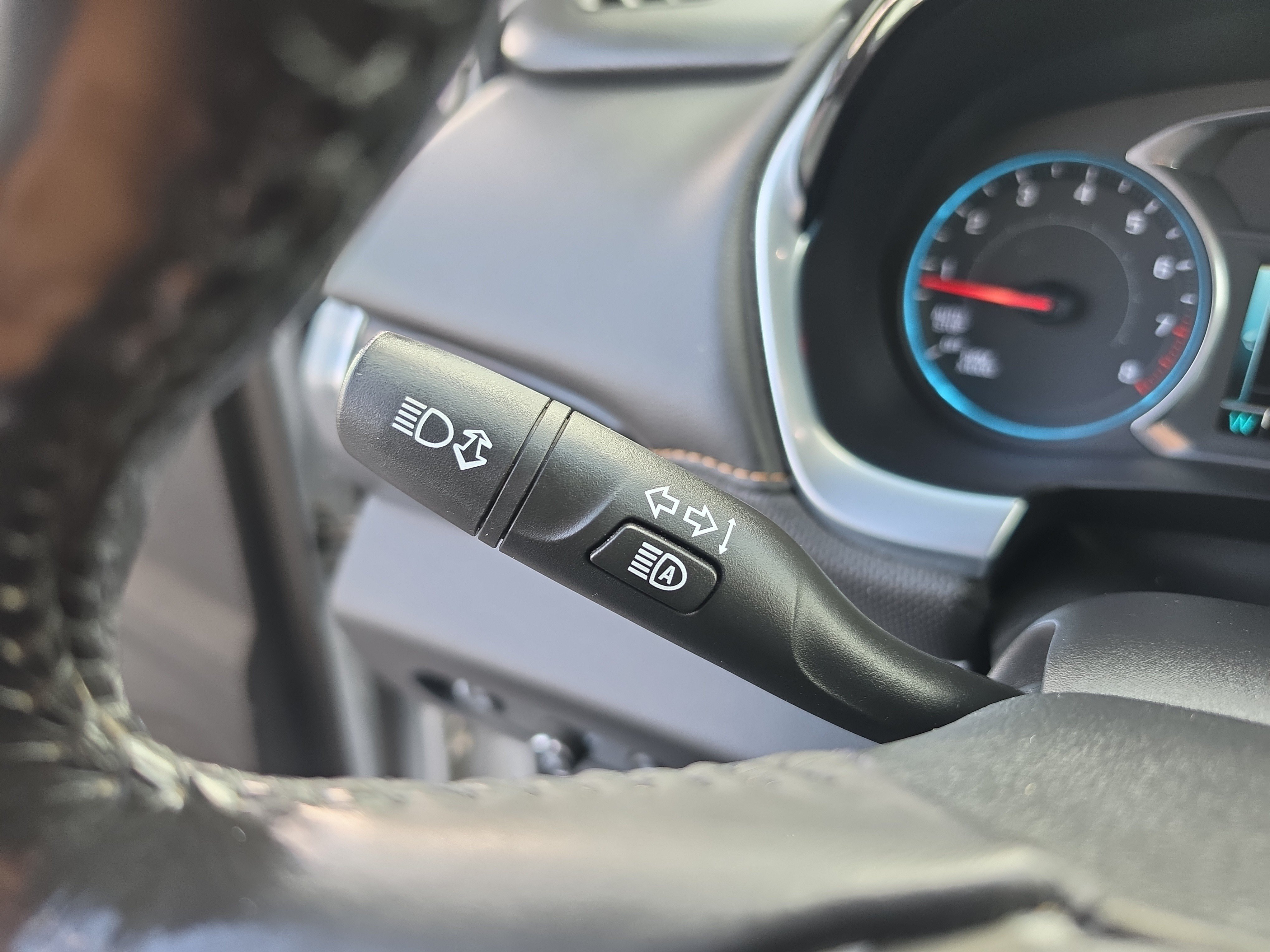 Used 2019 Chevrolet Traverse Premier w/ Redline Edition AWD/4WD image 25