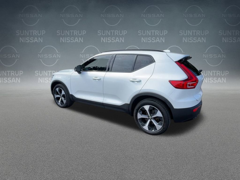 Used 2023 Volvo XC40 B5 Plus w/ Protection Package Premier image 67