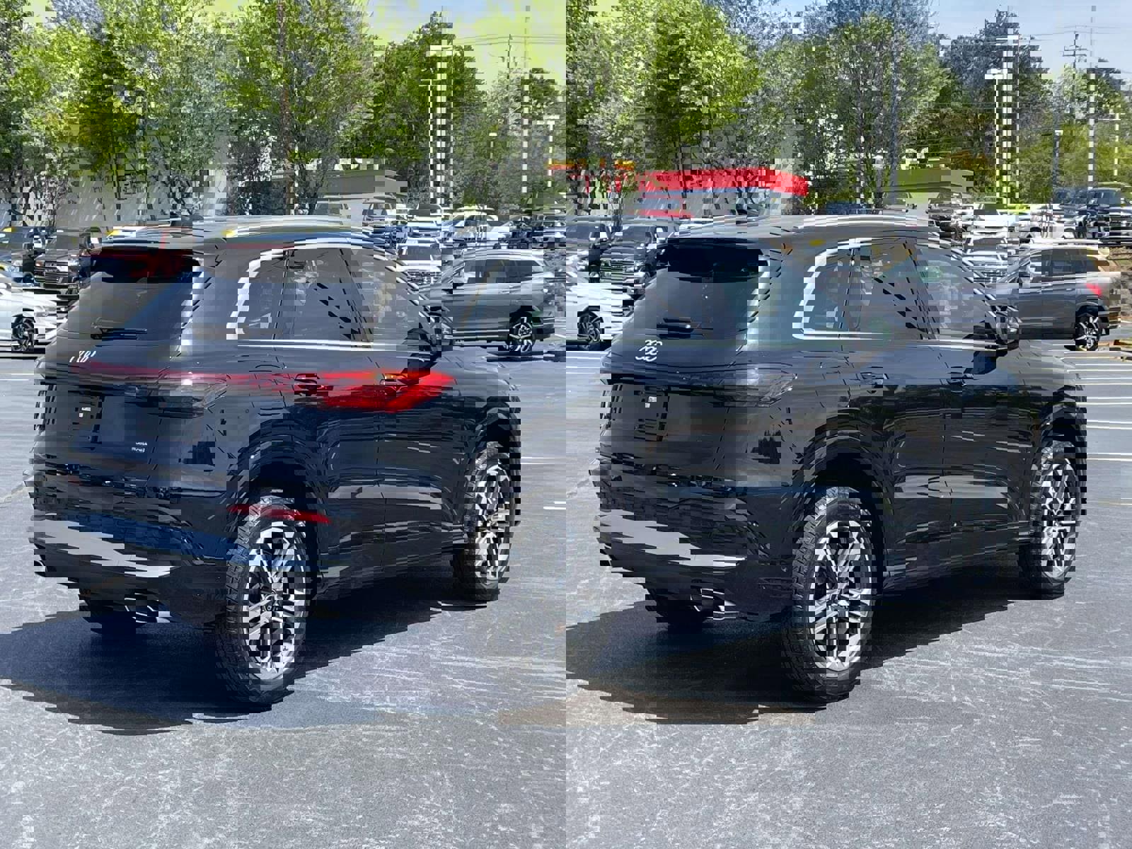 Used 2025 Audi Q5 Premium Plus w/ Premium Plus image 7